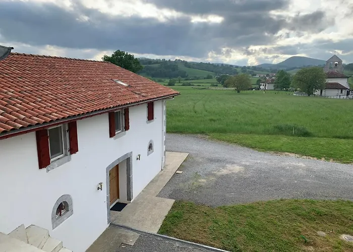 Nouvelle Location De *